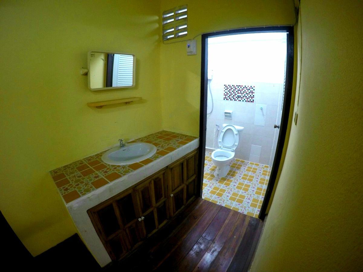 My Home Hostel Sukhothai Mueang Kao Buitenkant foto